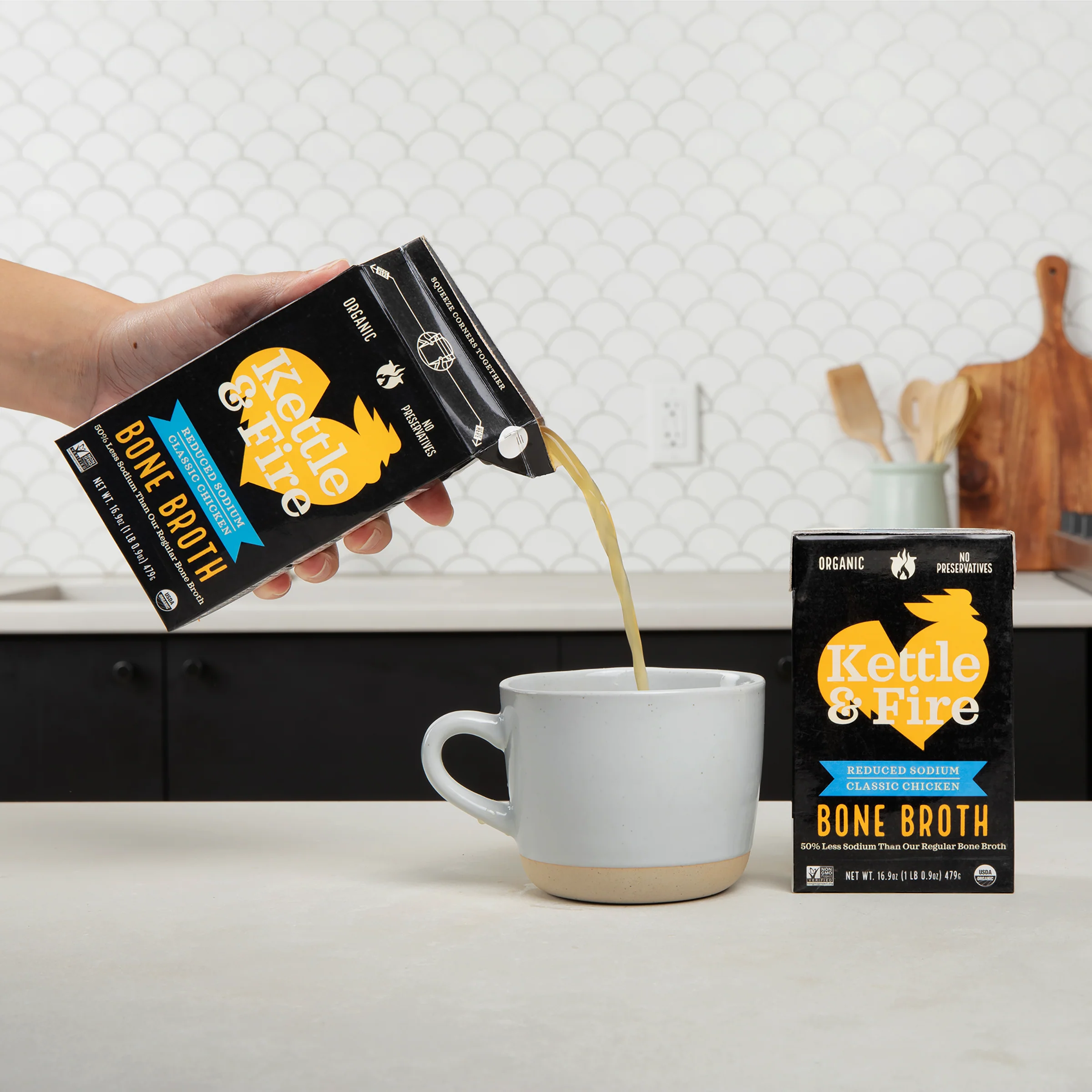 6 Pack: Reduced Sodium Chicken Bone Broth - Image 5