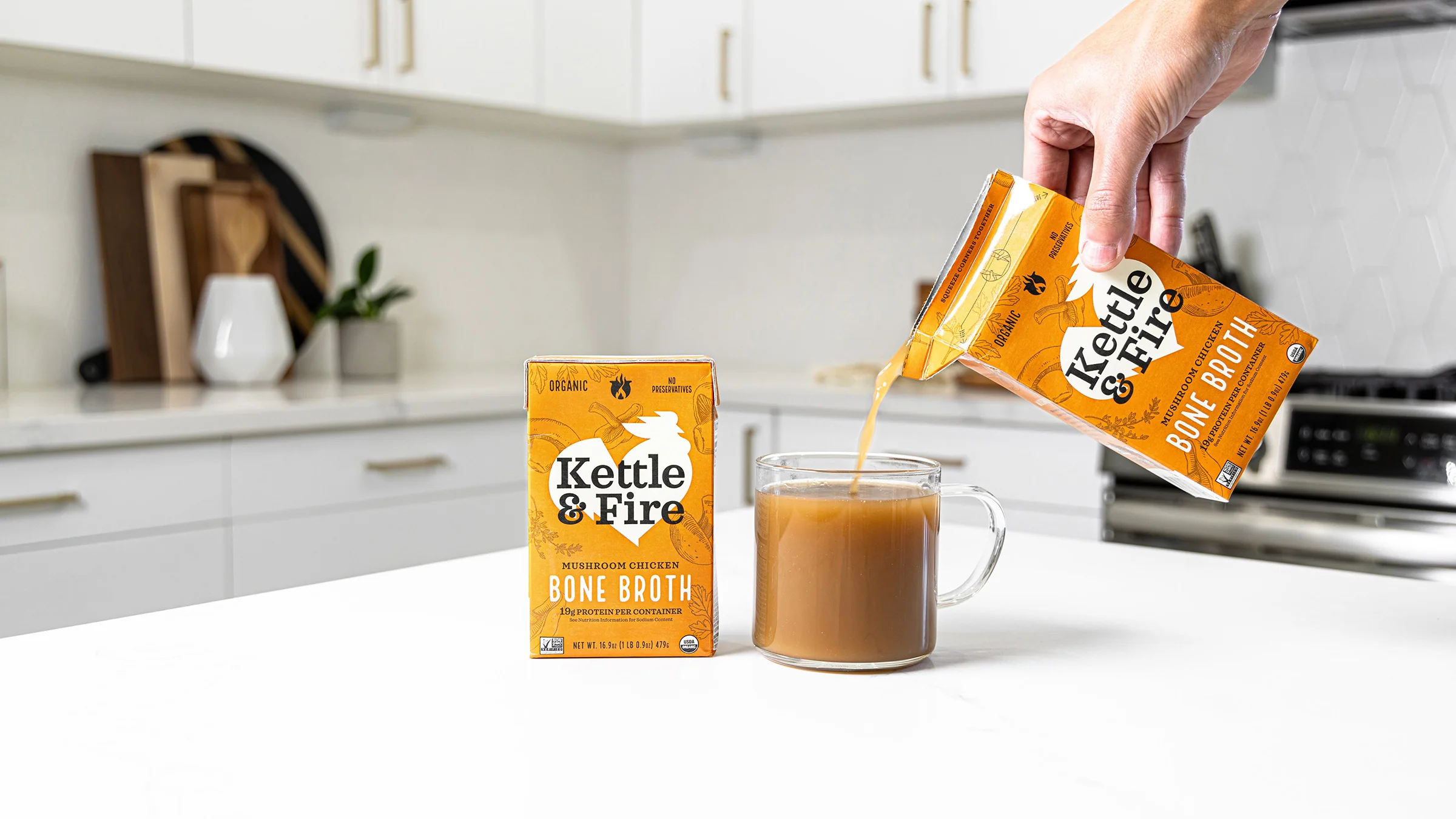 Mushroom Chicken Bone Broth - 16.9 oz - Image 5